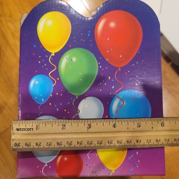 Colorful Party Favor Boxes - Picture 10 of 12